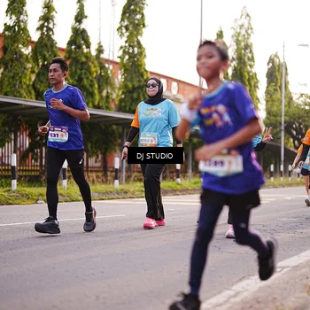 Runner Photo 8372866