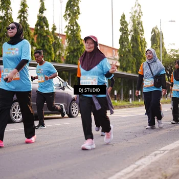 Runner Photo 8372895