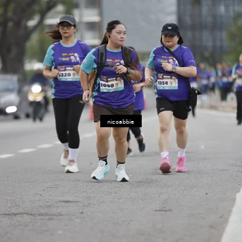 Runner Photo 8372898