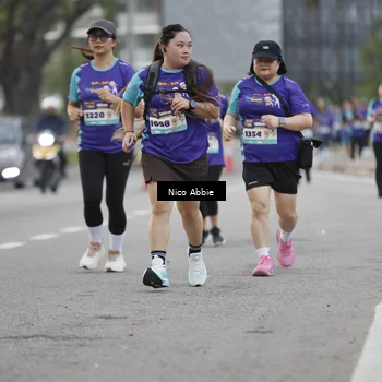 Runner Photo 8372900