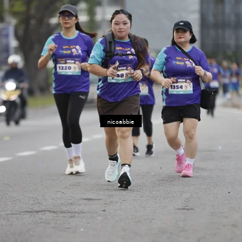Runner Photo 8372908