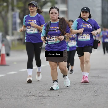 Runner Photo 8372911