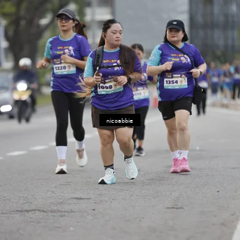 Runner Photo 8372916
