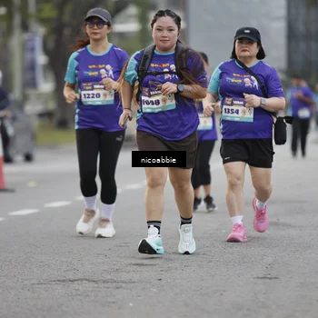 Runner Photo 8372917