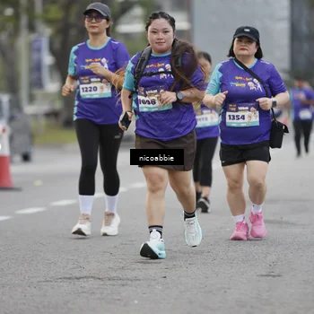 Runner Photo 8372918
