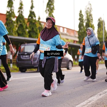 Runner Photo 8372934