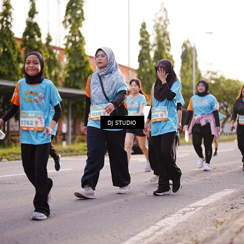 Runner Photo 8372939