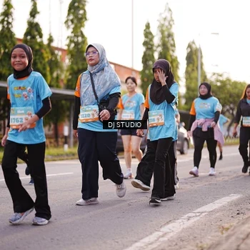 Runner Photo 8372945
