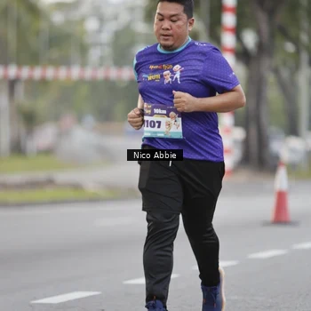Runner Photo 8372949
