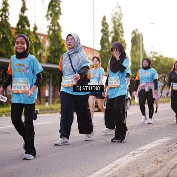Runner Photo 8372951