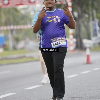 Runner Photo 8372962