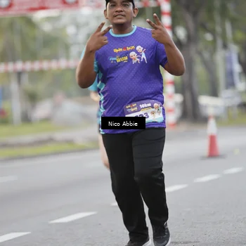 Runner Photo 8372965