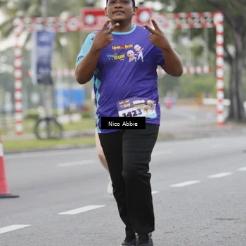Runner Photo 8372975