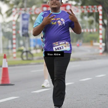 Runner Photo 8372984