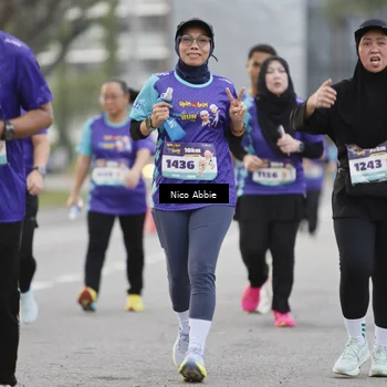 Runner Photo 8373023