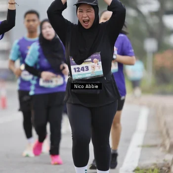 Runner Photo 8373040