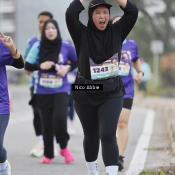 Runner Photo 8373042