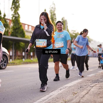 Runner Photo 8373043