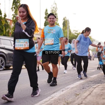 Runner Photo 8373044