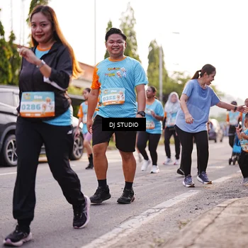 Runner Photo 8373049