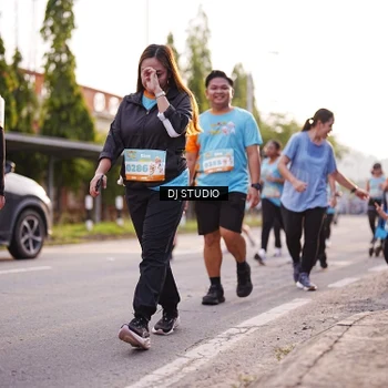 Runner Photo 8373050
