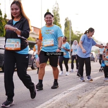 Runner Photo 8373051