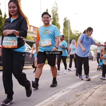 Runner Photo 8373052