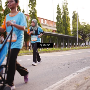 Runner Photo 8373124