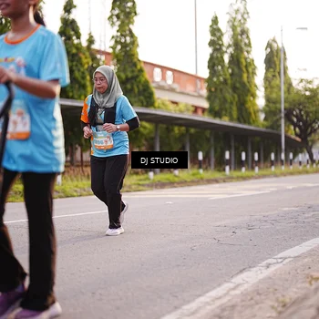 Runner Photo 8373131