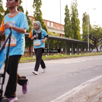 Runner Photo 8373137