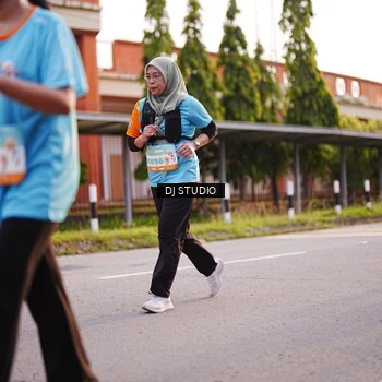 Runner Photo 8373142