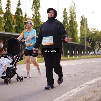 Runner Photo 8373230