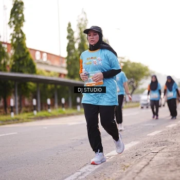 Runner Photo 8373254