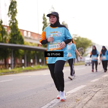 Runner Photo 8373257