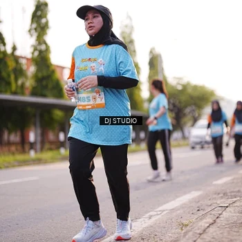 Runner Photo 8373263