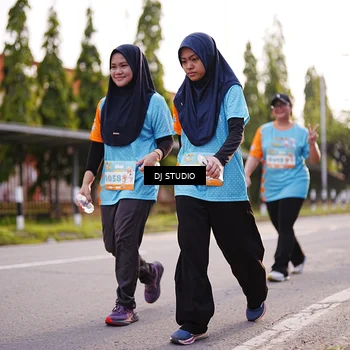 Runner Photo 8373293
