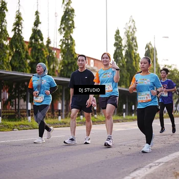 Runner Photo 8373338