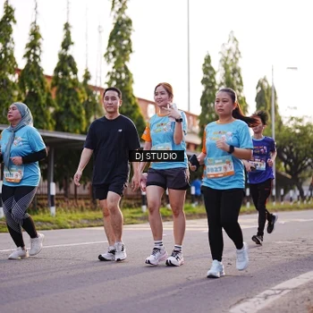 Runner Photo 8373343