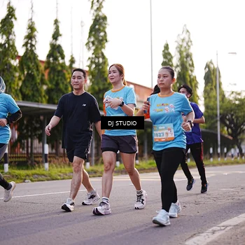 Runner Photo 8373348