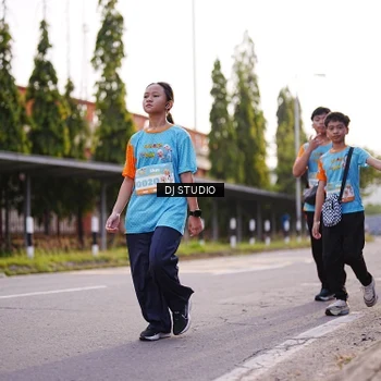 Runner Photo 8373385