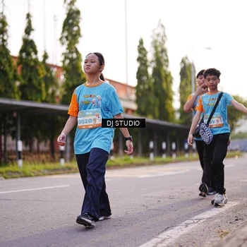 Runner Photo 8373390