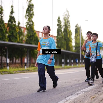 Runner Photo 8373391