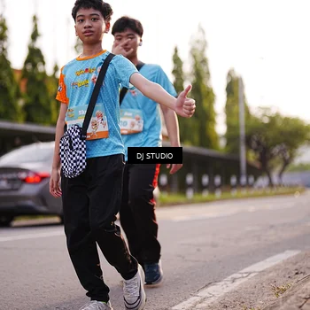 Runner Photo 8373412