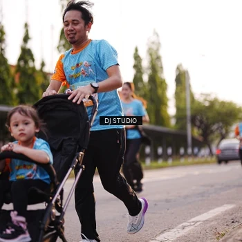 Runner Photo 8373439