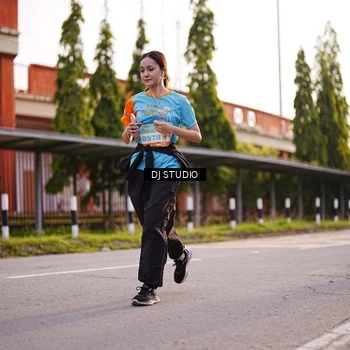 Runner Photo 8373444