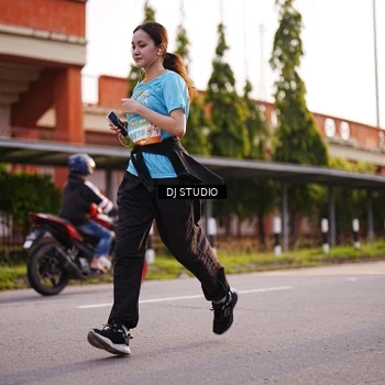 Runner Photo 8373448