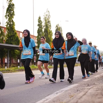 Runner Photo 8373472