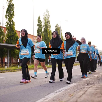 Runner Photo 8373477