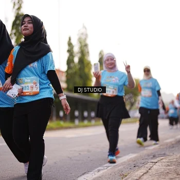 Runner Photo 8373503
