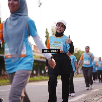 Runner Photo 8373556